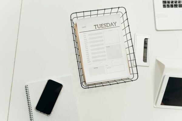 How to Keep Your Emails Under Control: Tips for a Tidy Inbox